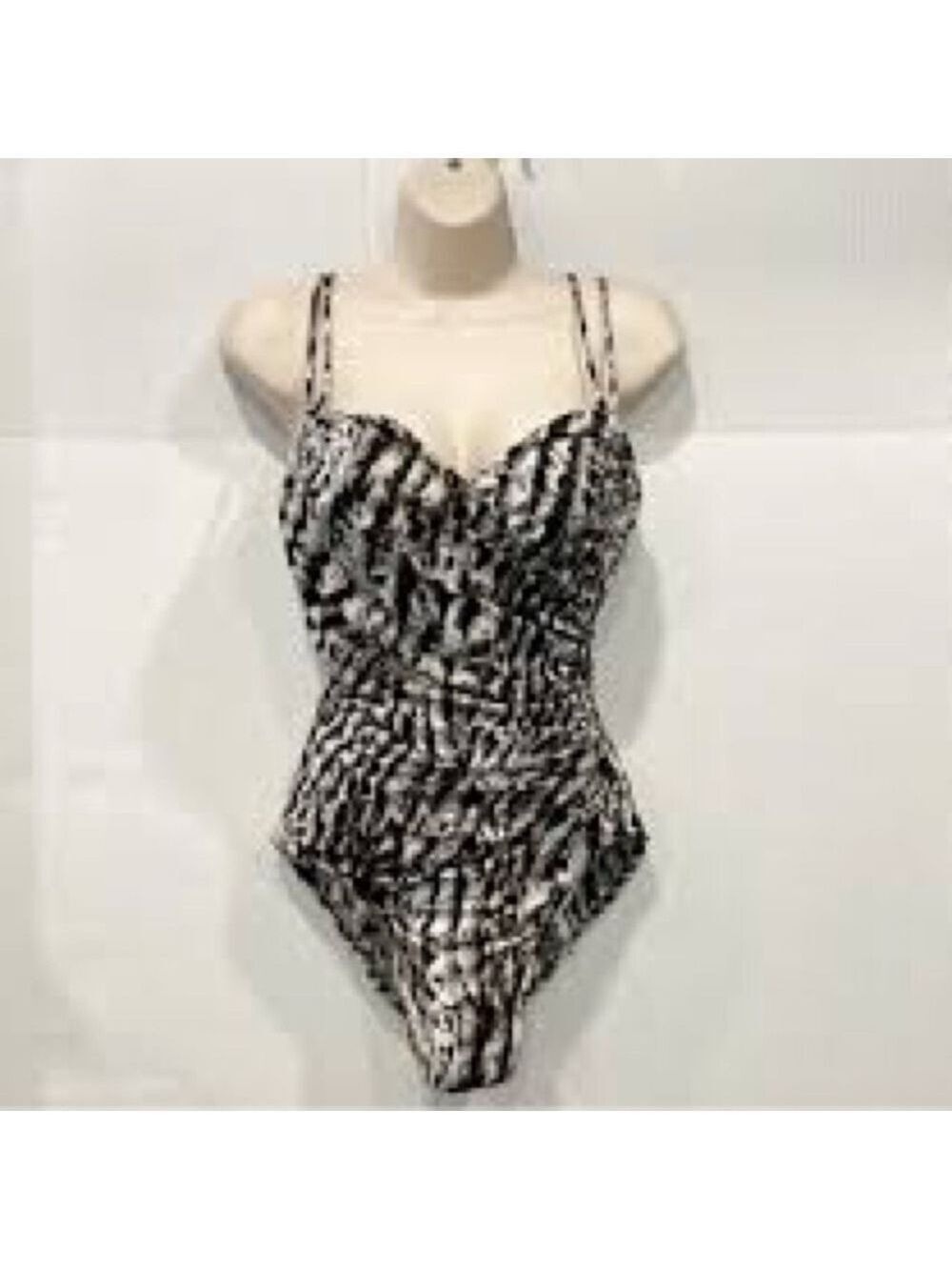 Magicsuit by Miraclesuit  Abstract Leopard Animal Print Swimsuit Sz 8